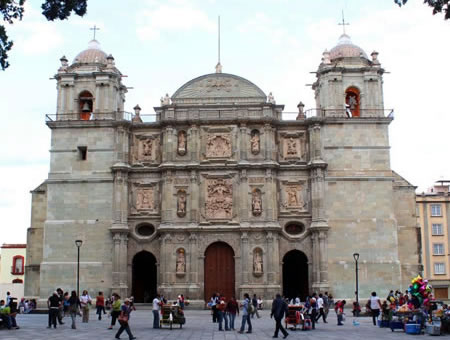 La Catedral de Oaxaca se ubica en el corazón de la ciudad